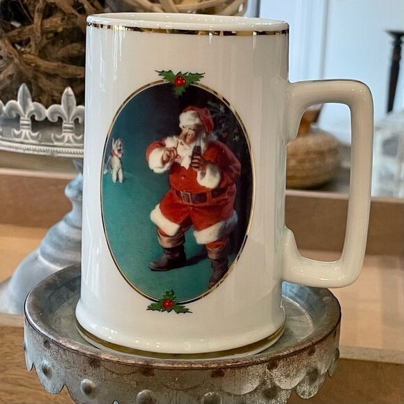 Vintage Coca-cola 1996 “WHEN FRIENDS DROP IN”  Christmas Mug - Picture 1 of 3